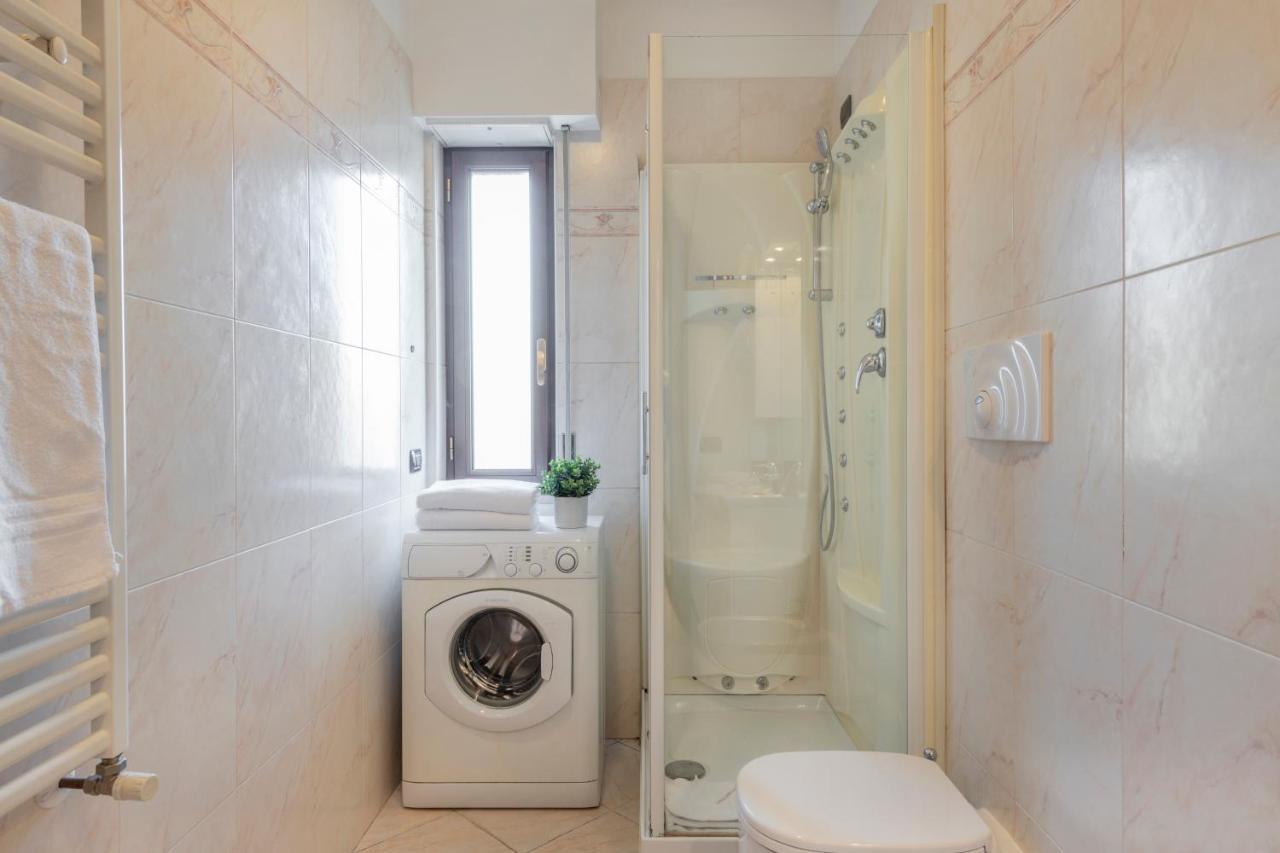 Appartement Ferrucci, 6 - Monolocale Al Settimo Cielo à Milan Extérieur photo