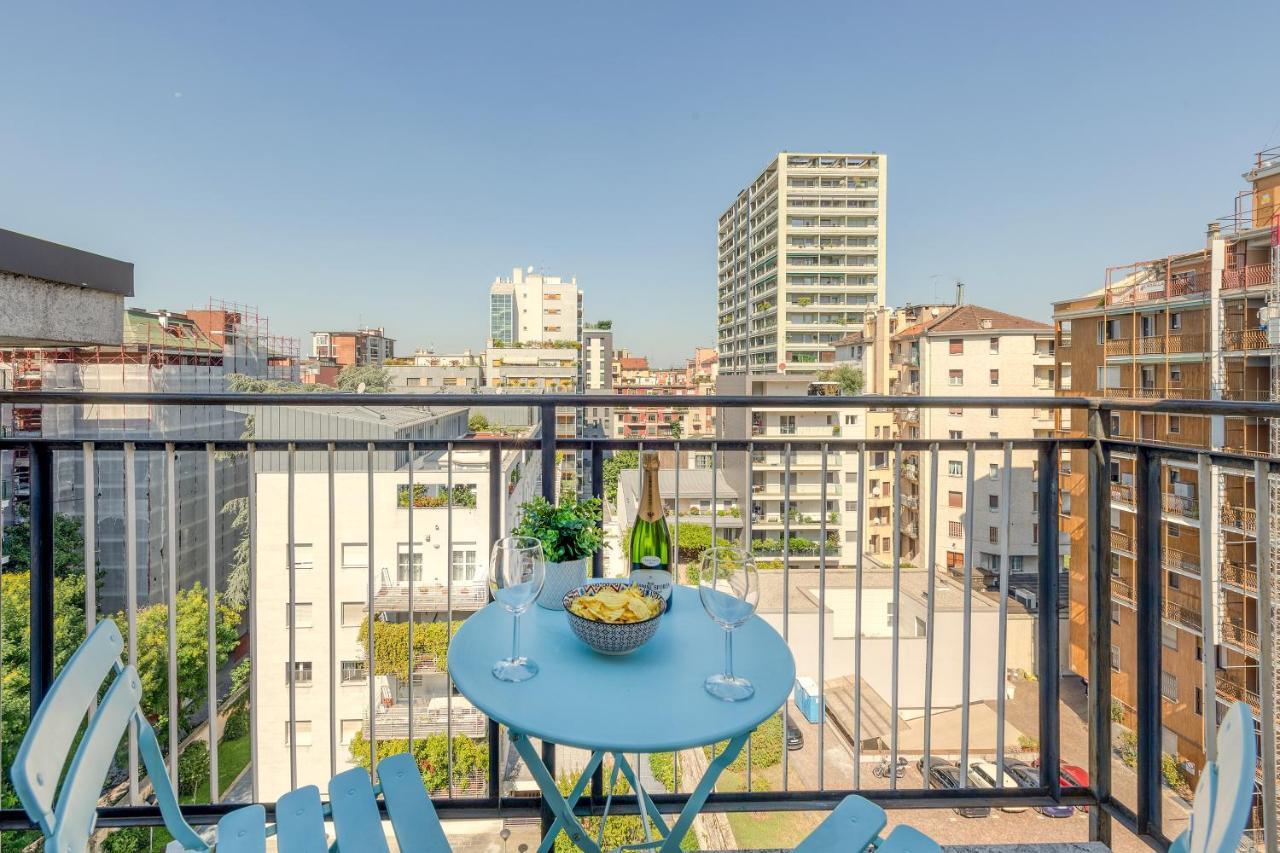 Appartement Ferrucci, 6 - Monolocale Al Settimo Cielo à Milan Extérieur photo